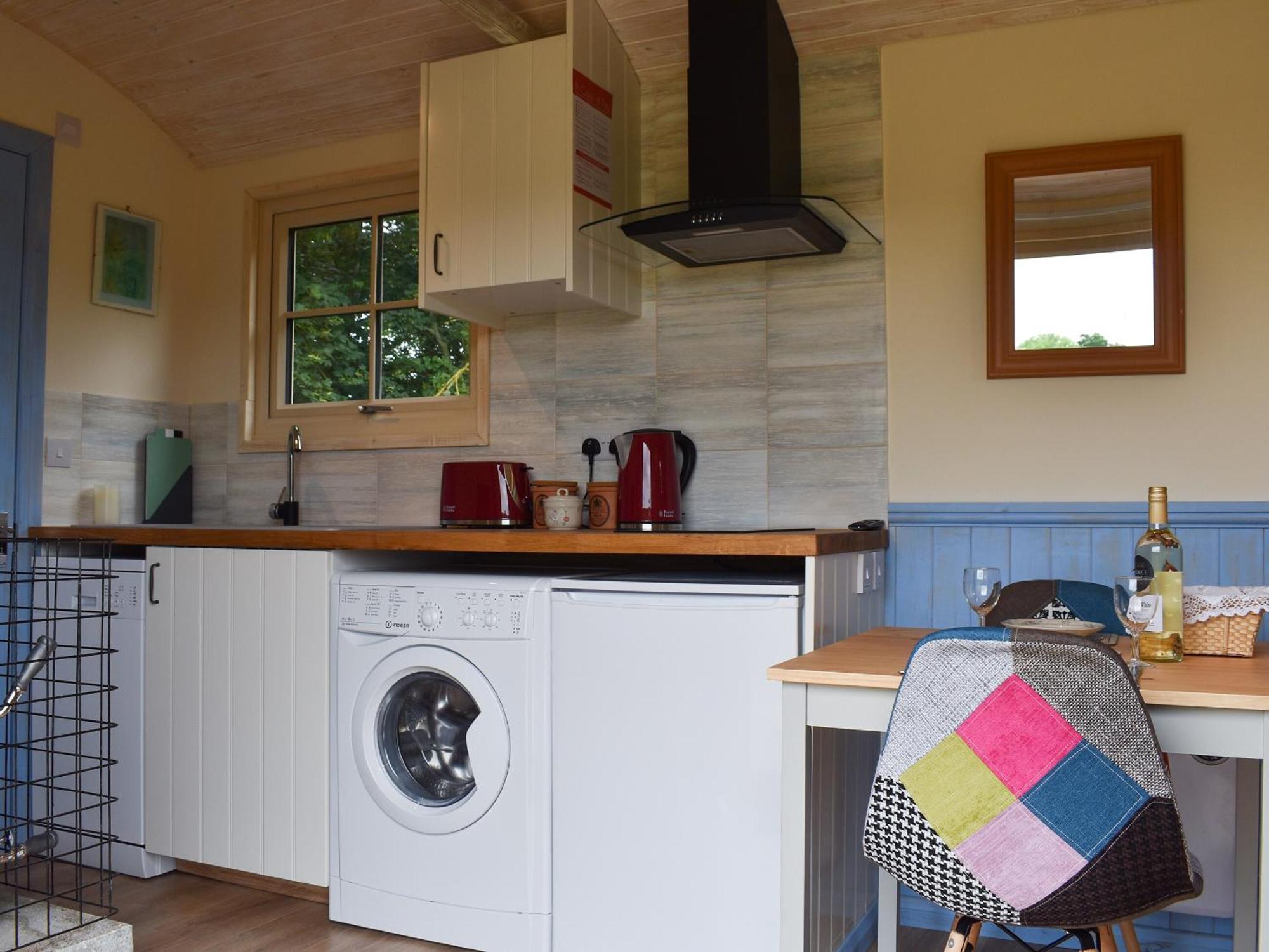 The Shepherds Hut Herstmonceux Bagian luar foto
