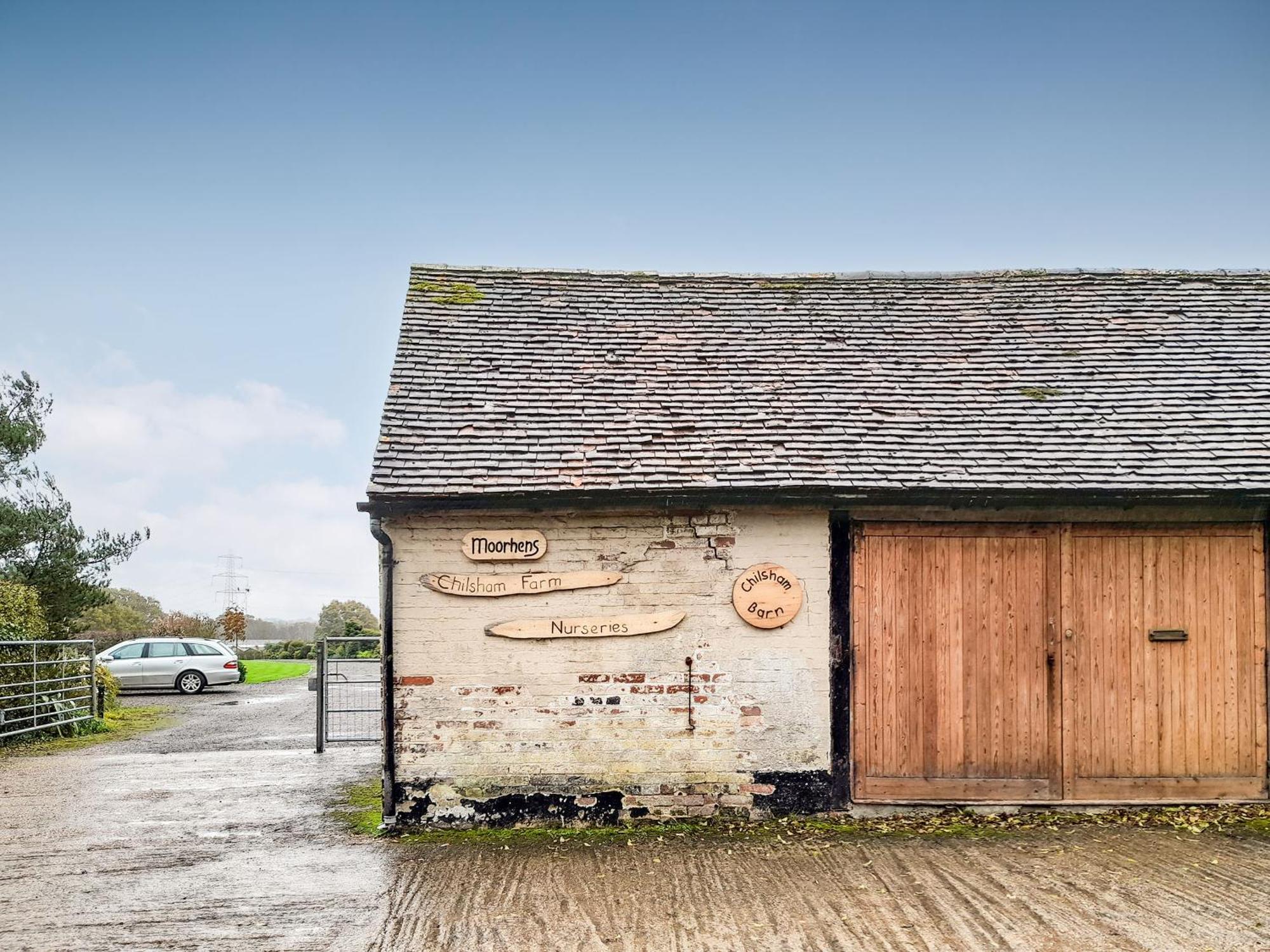 The Shepherds Hut Herstmonceux Bagian luar foto